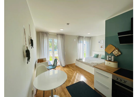 Mieszkanie do wynajęcia - Lilli-Kurowski-Straße Munich, Niemcy, 33 m², 2035 USD (8159 PLN), NET-91358574