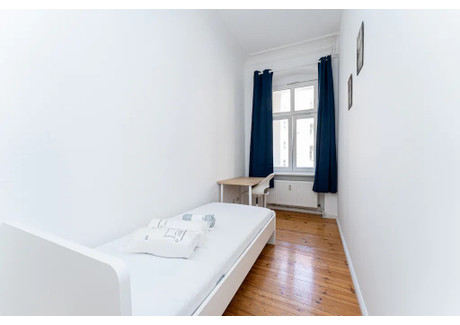 Mieszkanie do wynajęcia - Holteistraße Berlin, Niemcy, 97 m², 681 USD (2745 PLN), NET-91475013