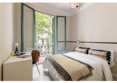 Mieszkanie do wynajęcia - Carrer de Calàbria Barcelona, Hiszpania, 115 m², 758 USD (3108 PLN), NET-91826351