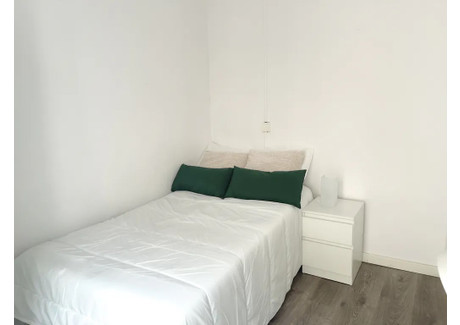 Mieszkanie do wynajęcia - Carrer la Rambla Barcelona, Hiszpania, 100 m², 645 USD (2644 PLN), NET-91826404