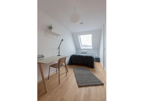 Mieszkanie do wynajęcia - Stephanstraße Berlin, Niemcy, 174 m², 1115 USD (4492 PLN), NET-91910555