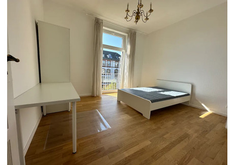 Mieszkanie do wynajęcia - Schwarzburgstraße Frankfurt Am Main, Niemcy, 61 m², 958 USD (3843 PLN), NET-91934827