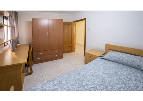 Mieszkanie do wynajęcia - Carrer Albocàsser Valencia, Hiszpania, 95 m², 339 USD (1385 PLN), NET-92136634