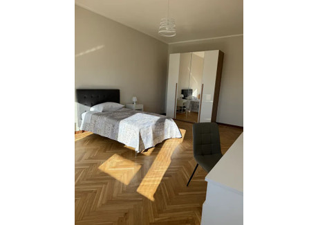 Mieszkanie do wynajęcia - Piazza della Repubblica Turin, Włochy, 140 m², 2070 USD (8592 PLN), NET-92195376