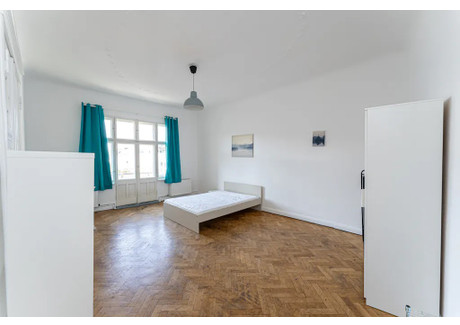 Mieszkanie do wynajęcia - Hermannstraße Berlin, Niemcy, 148 m², 981 USD (3934 PLN), NET-92195393