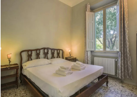 Mieszkanie do wynajęcia - Viale Francesco Petrarca Florence, Włochy, 90 m², 2320 USD (9627 PLN), NET-92362479