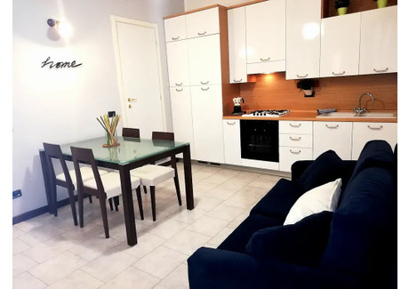 Mieszkanie do wynajęcia - Viale Umbria Milan, Włochy, 75 m², 1265 USD (5175 PLN), NET-92436336