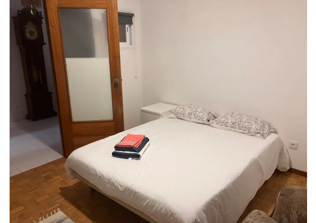 Mieszkanie do wynajęcia - Travessa da Fonte de Contumil Porto, Portugalia, 100 m², 434 USD (1812 PLN), NET-92461390