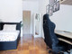 Mieszkanie do wynajęcia - Via Emilio Faà Di Bruno Milan, Włochy, 180 m², 755 USD (3011 PLN), NET-92513378