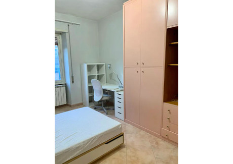 Mieszkanie do wynajęcia - Via dei Sabelli Rome, Włochy, 90 m², 779 USD (3171 PLN), NET-92964438