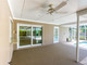 Dom na sprzedaż - 4759 MEADOWVIEW CIRCLE Sarasota, Usa, 165 m², 589 500 USD (2 263 680 PLN), NET-98206856