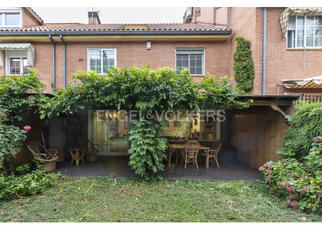 Dom na sprzedaż - Madrid, Hiszpania, 294 m², 1 258 063 USD (4 919 025 PLN), NET-101268837