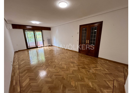 Mieszkanie do wynajęcia - Madrid, Hiszpania, 126 m², 2099 USD (8585 PLN), NET-101524778