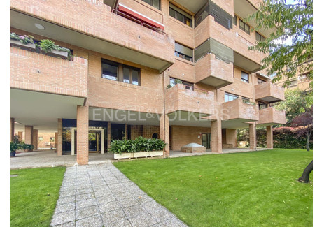 Mieszkanie na sprzedaż - Madrid, Hiszpania, 310 m², 1 652 920 USD (6 776 974 PLN), NET-101988544