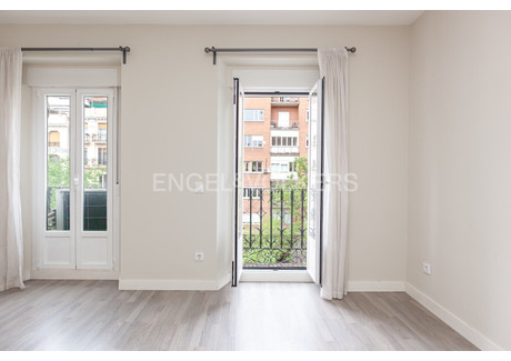 Mieszkanie do wynajęcia - Madrid, Hiszpania, 59 m², 1607 USD (6414 PLN), NET-97107622