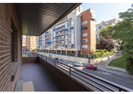 Mieszkanie na sprzedaż - Madrid, Hiszpania, 197 m², 845 752 USD (3 315 349 PLN), NET-90574786