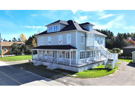 Dom na sprzedaż - 51 Route du Fleuve O., Sainte-Luce, QC G0K1P0, CA Sainte-Luce, Kanada, 340 m², 454 588 USD (1 850 172 PLN), NET-101478066