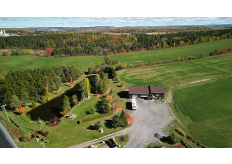 Działka na sprzedaż - 180Z 4e rang de Fleuriau, Sainte-Angèle-de-Mérici, QC G0J2H0, CA Sainte-Angèle-De-Mérici, Kanada, 349 312 m², 380 091 USD (1 527 964 PLN), NET-95075748