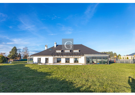 Dom na sprzedaż - Vétraz-Monthoux, Francja, 680 m², 3 460 186 USD (14 186 762 PLN), NET-102873332