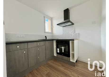 Dom na sprzedaż - Poitiers, Francja, 86 m², 232 725 USD (947 192 PLN), NET-102190158