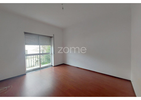 Dom na sprzedaż - Porto De Mós, Portugalia, 220 m², 180 451 USD (739 850 PLN), NET-102783345