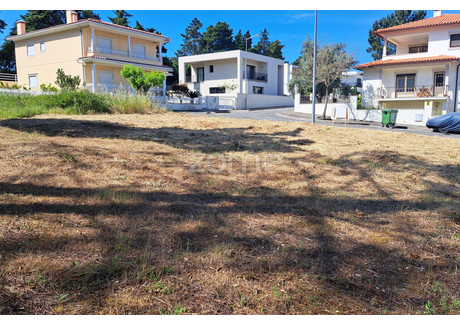 Działka na sprzedaż - Leiria, Portugalia, 484 m², 64 415 USD (264 102 PLN), NET-97449070