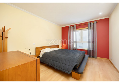 Mieszkanie na sprzedaż - Leiria, Portugalia, 90 m², 194 527 USD (752 820 PLN), NET-99843061