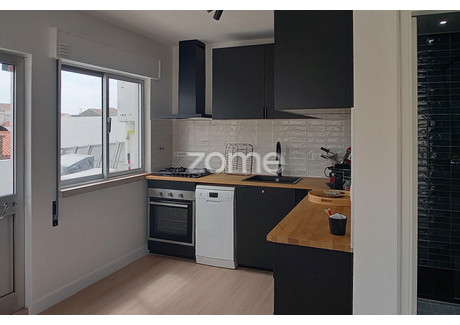 Mieszkanie na sprzedaż - Figueira Da Foz, Portugalia, 101 m², 173 996 USD (711 646 PLN), NET-99457385