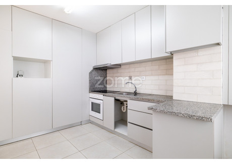 Mieszkanie na sprzedaż - Vila Nova De Famalicao, Portugalia, 100 m², 218 180 USD (887 993 PLN), NET-102850355