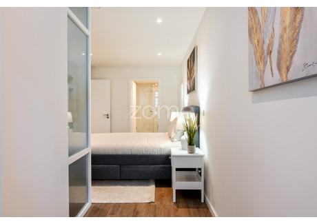 Mieszkanie na sprzedaż - Porto, Portugalia, 70 m², 399 934 USD (1 639 730 PLN), NET-84878651