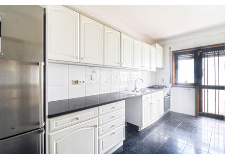 Dom na sprzedaż - Maia, Portugalia, 155 m², 407 304 USD (1 690 313 PLN), NET-98978771