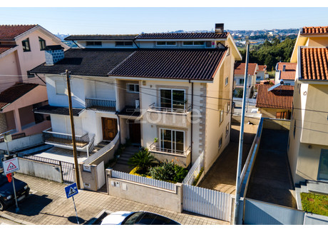 Dom na sprzedaż - Gondomar, Portugalia, 162 m², 401 093 USD (1 676 569 PLN), NET-92584446