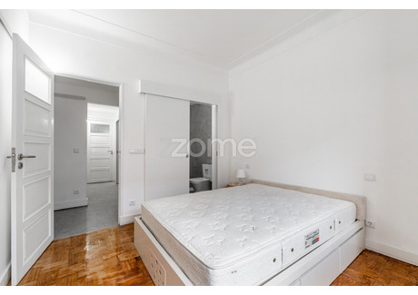 Mieszkanie na sprzedaż - Braga, Portugalia, 87 m², 220 429 USD (846 445 PLN), NET-90829609