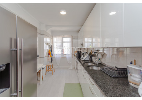 Mieszkanie na sprzedaż - Amadora, Portugalia, 133 m², 584 104 USD (2 383 144 PLN), NET-97128574