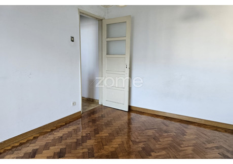 Mieszkanie na sprzedaż - Lisboa, Portugalia, 60 m², 244 154 USD (993 706 PLN), NET-102980992