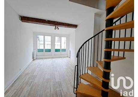 Dom na sprzedaż - Joigny, Francja, 235 m², 110 790 USD (463 104 PLN), NET-94147736