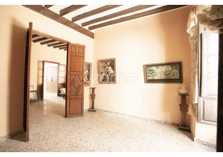 Dom na sprzedaż - Encinasola (Antigua calle Rosales) Málaga, Hiszpania, 180 m², 114 065 USD (466 526 PLN), NET-81083495