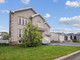 Dom na sprzedaż - 3865 Rue Lavoie, Saint-Hubert, QC J3Y5E3, CA Saint-Hubert, Kanada, 154 m², 531 477 USD (2 141 851 PLN), NET-97427743