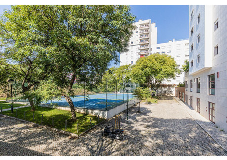 Lokal handlowy na sprzedaż - Lisboa, São Domingos De Benfica, Portugalia, 117 m², 357 086 USD (1 367 640 PLN), NET-99082070