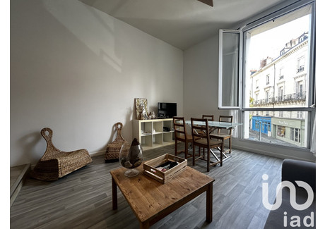 Mieszkanie na sprzedaż - Angers, Francja, 61 m², 220 223 USD (843 454 PLN), NET-100137193