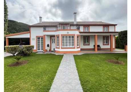 Dom na sprzedaż - Ilha Terceira, Praia Da Vitória (Santa Cruz), Portugalia, 310,8 m², 435 443 USD (1 780 962 PLN), NET-96118875