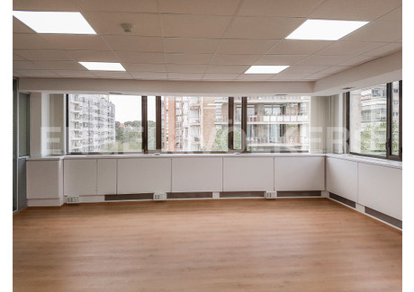 Biuro do wynajęcia - Barcelona, Hiszpania, 120 m², 3185 USD (12 805 PLN), NET-97843238