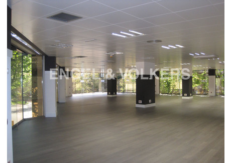 Biuro do wynajęcia - Barcelona, Hiszpania, 1576 m², 28 100 USD (108 184 PLN), NET-99184120