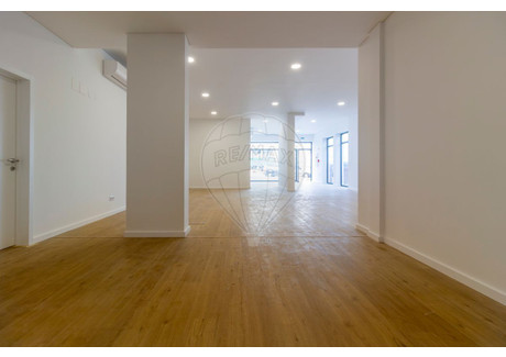 Lokal handlowy na sprzedaż - Lisboa, Alcabideche, Portugalia, 121 m², 369 788 USD (1 516 132 PLN), NET-101759905