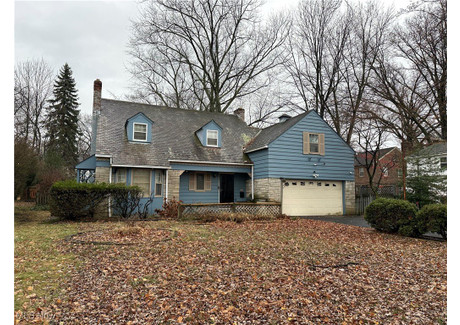 Dom na sprzedaż - 15892 Fenemore Road, Cuyahoga, OH East Cleveland, Usa, 212,75 m², 169 900 USD (691 493 PLN), NET-102976666