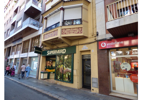 Dom na sprzedaż - El Vendrell, Hiszpania, 145 m², 265 770 USD (1 023 215 PLN), NET-83905606