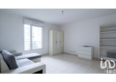 Mieszkanie na sprzedaż - Rosny-Sous-Bois, Francja, 45 m², 228 570 USD (930 278 PLN), NET-101711560