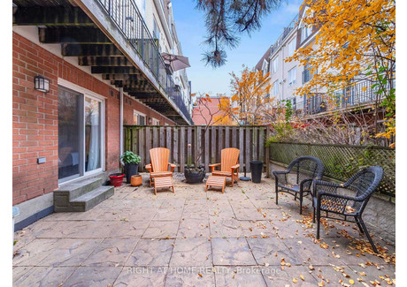 Dom na sprzedaż - 1533 - 26 Laidlaw St Toronto, Kanada, 74,32 m², 538 645 USD (2 159 968 PLN), NET-101741147