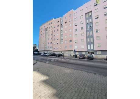 Mieszkanie do wynajęcia - Setúbal, Corroios, Portugalia, 97 m², 1001 USD (3834 PLN), NET-100705412