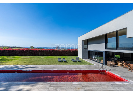Dom na sprzedaż - Santo Tirso, Portugalia, 389 m², 1 132 595 USD (4 620 989 PLN), NET-95208359